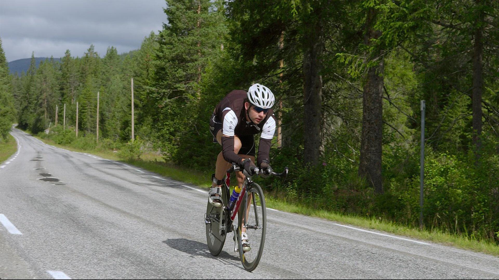 埃兰加祝福伊萨克加盟利物浦，国家队队友情谊不变，新征途再启