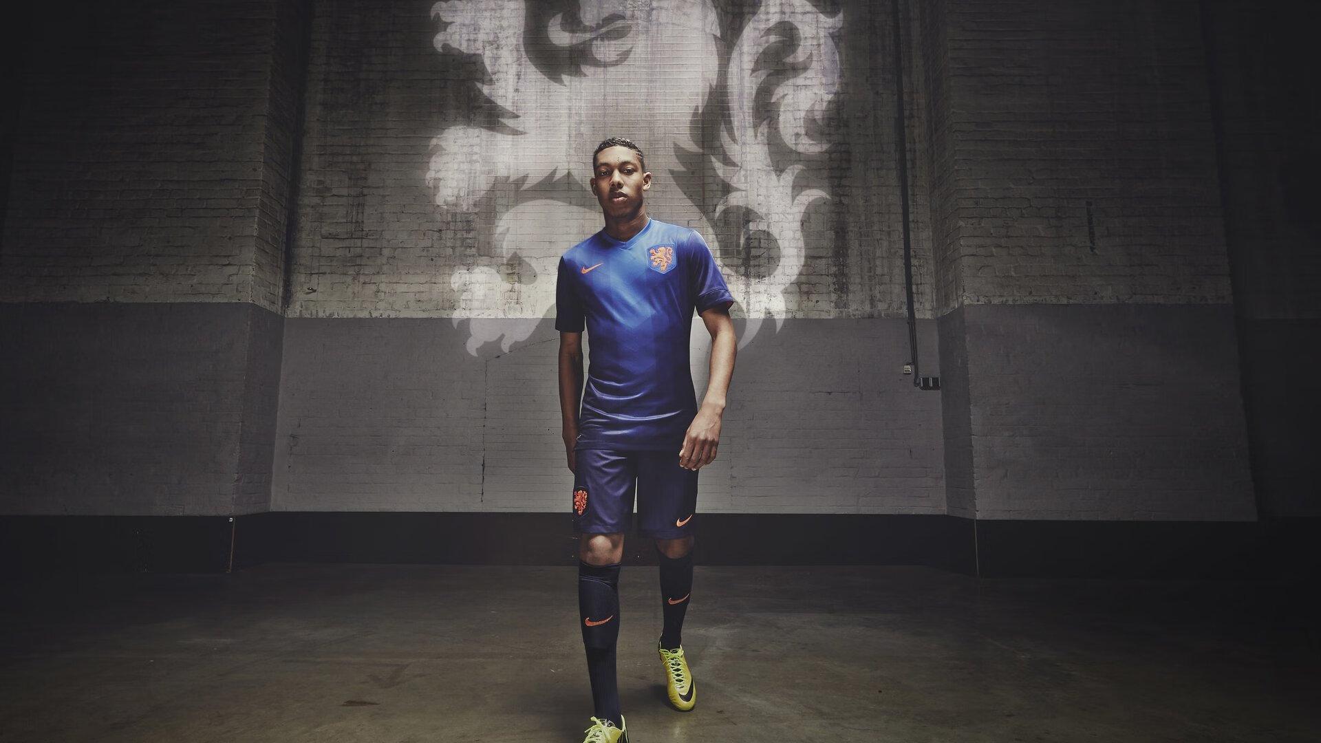 33天8场！主帅官宣不轮休，36岁梅西迎